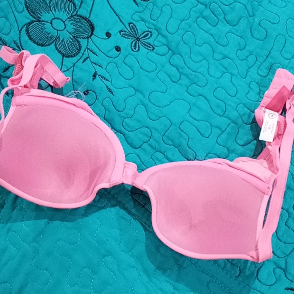 Bra - Picture 2 of 3